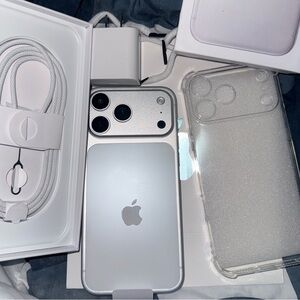 IPhone 17 pro max android version 1TB